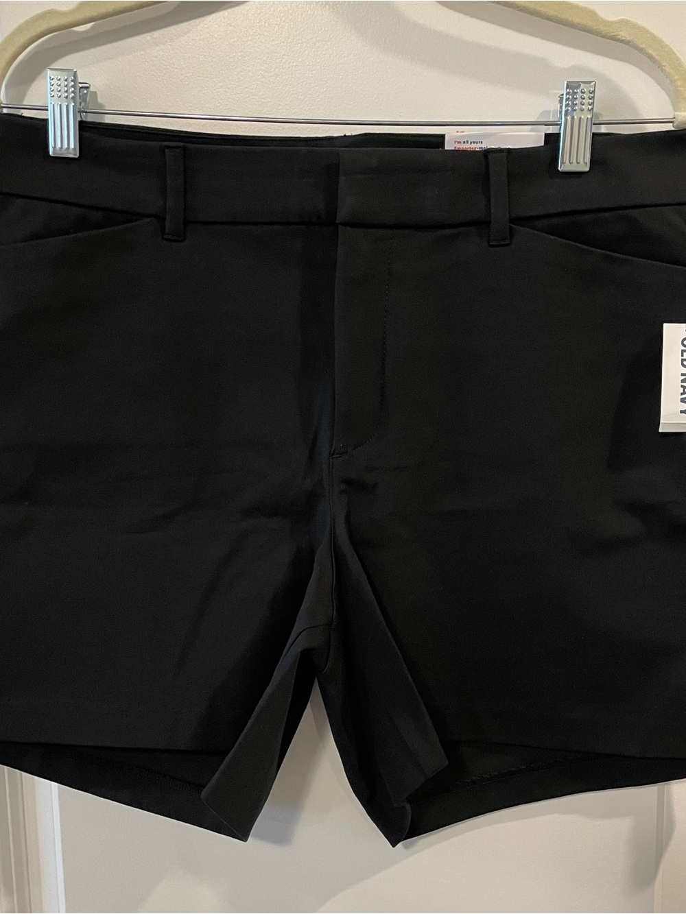 Old Navy Black Flat-Front Women's Dress Shorts